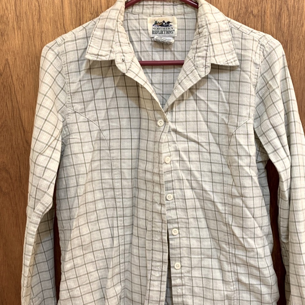 Green Tint Long Sleeve Top
